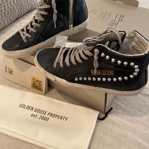 Golden Goose hi-top black leather with studs - EXCELLENT condition